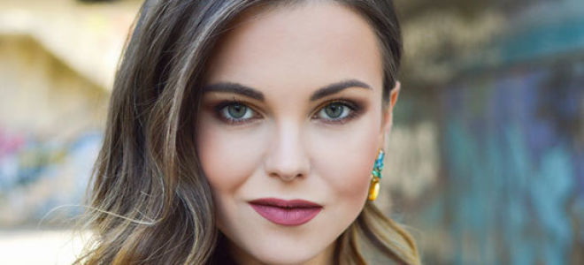 Как усы осветлить или обесцветить?