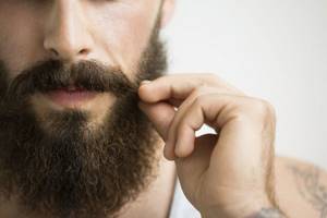 Касторовое масло для бороды: как готовить и применять?