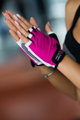 Мужские перчатки для фитнеса: особенности выбора
