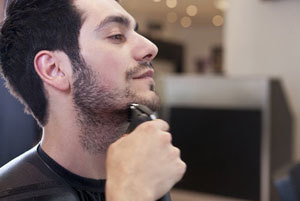 Не растет борода на щеках: почему и что делать?