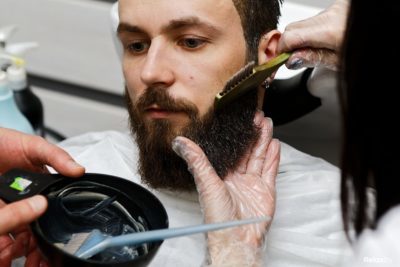 Тонирование бороды: что это, преимущества и недостатки