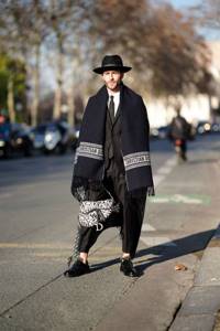 Как носить шарф мужчине, чтобы было тепло и красиво?