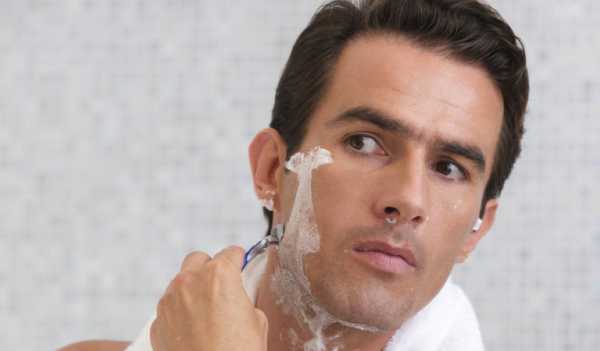 Что делать, если порезал родинку при бритье