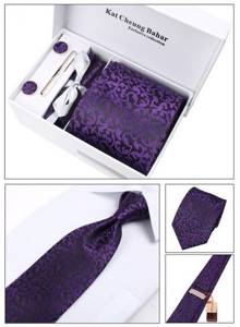 Выбираем новогодний галстук для мужчины