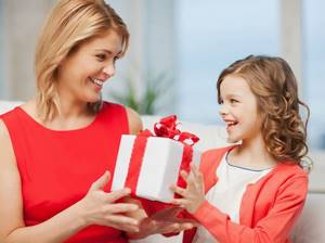 Полезные подарки для женщины: практичные и нужные
