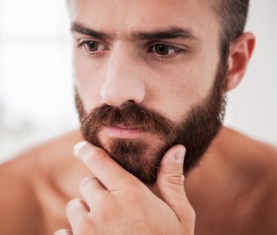 Со скольки лет начинает расти борода: как это дело ускорить?