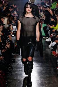 Мужские брюки 2020 года: модные тенденции и советы экспертов